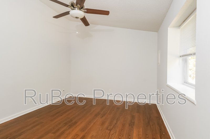 MOVE IN SPECIAL! $500 OF SECOND FULL MONTH!! property image