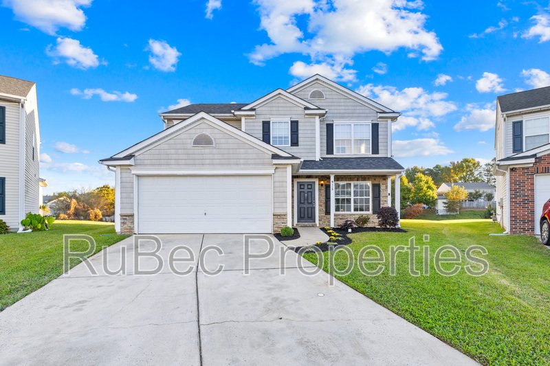 Spacious Northlake Home Offering Style, Comfort & Convenience! property image