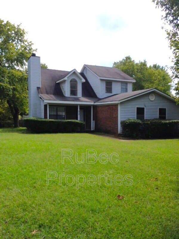 Available 3 bedroom/ 2 bathroom Home! property image