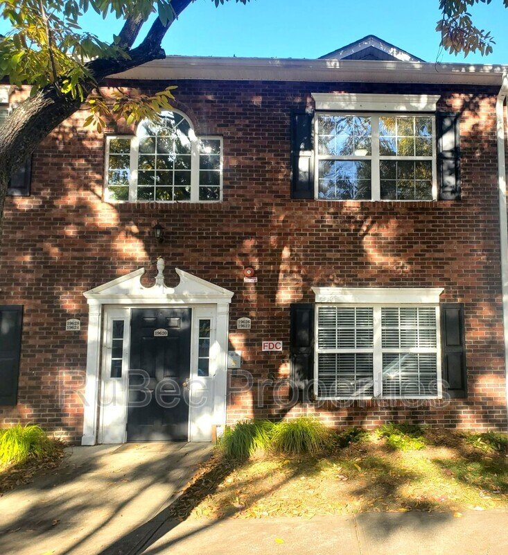 Coming Soon! Lake-area living, 2 Bedroom Apartment property image