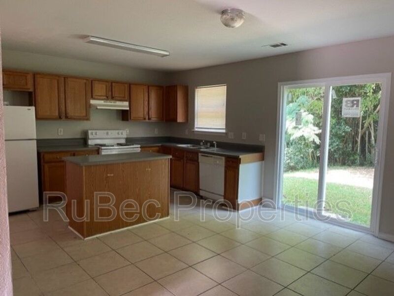 Coming Soon! - Stunning 4 Bedroom Home in Coulwood East Community property image