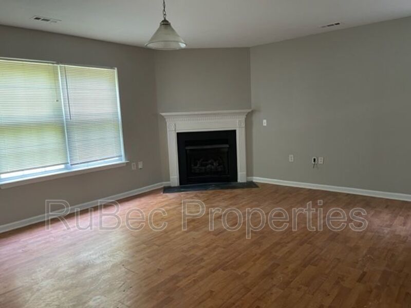 Coming Soon! - Stunning 4 Bedroom Home in Coulwood East Community property image