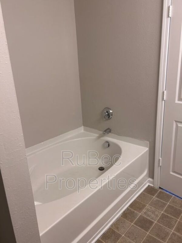 Coming Soon! - Stunning 4 Bedroom Home in Coulwood East Community property image