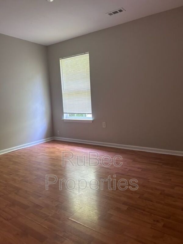 Coming Soon! - Stunning 4 Bedroom Home in Coulwood East Community property image