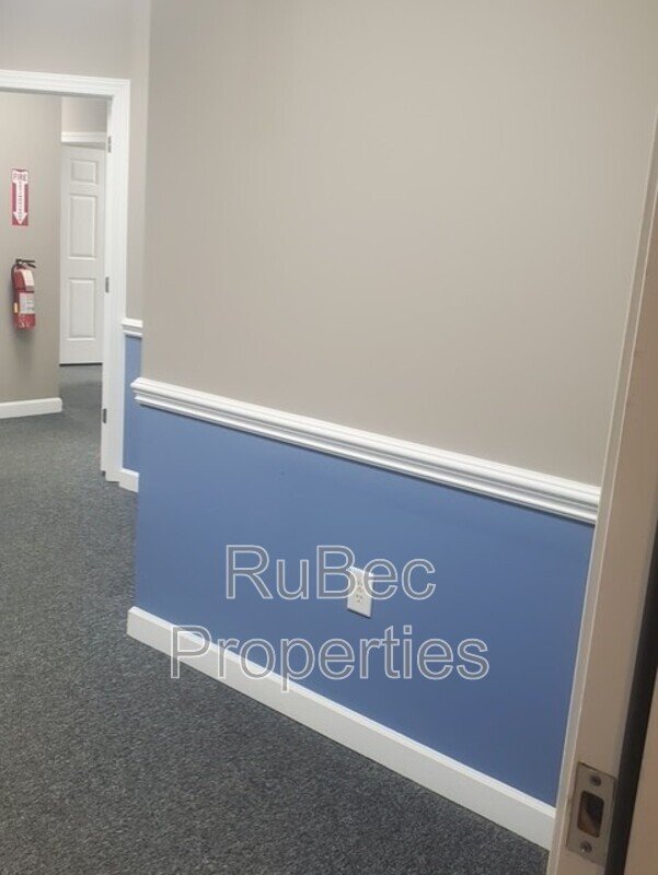 PROFESSIONAL OFFICE SUITE-3 OFFICE SPACES & RECEPTION AREA property image