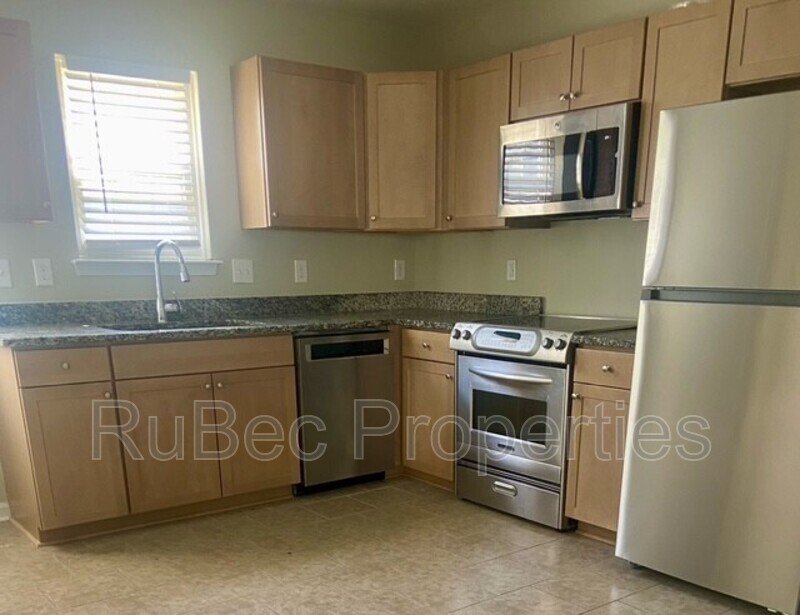 Spacious Town-home! property image