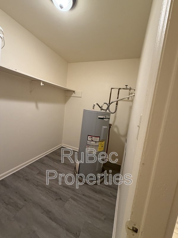 Charming 2 Bedroom, 2 Bath Condo available in South Charlotte! property image
