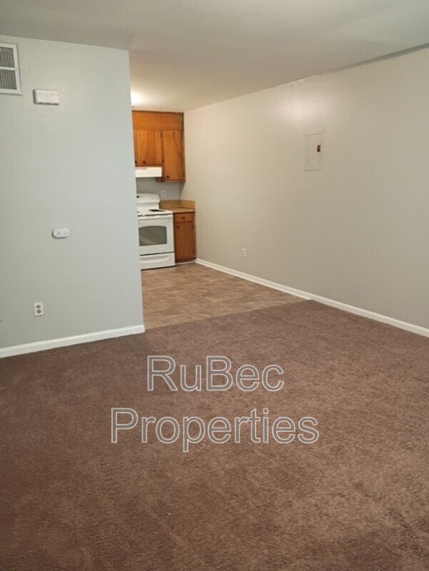 Available Now! 2 bedroom Apartment property image