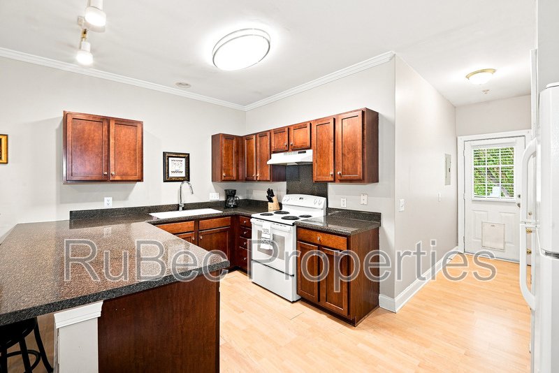 Comfy and Cozy Condo For Rent property image