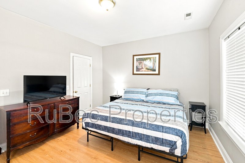 Comfy and Cozy Condo For Rent property image