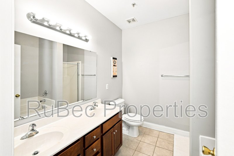 Comfy and Cozy Condo For Rent property image