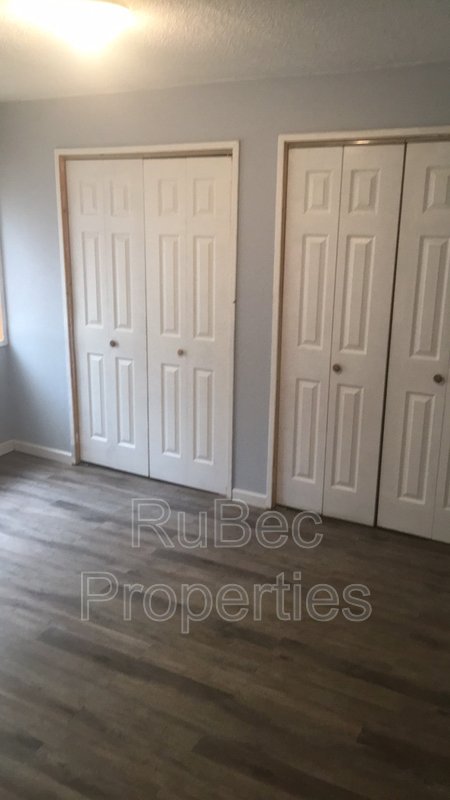 Available Now! Duplex with a Basement! property image