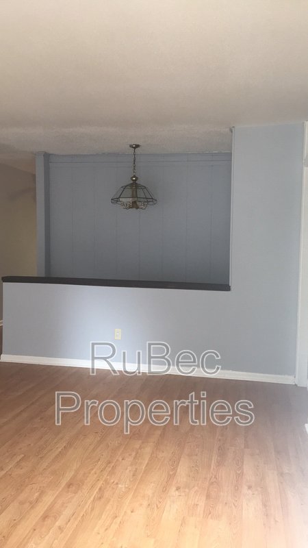 Available Now! Duplex with a Basement! property image